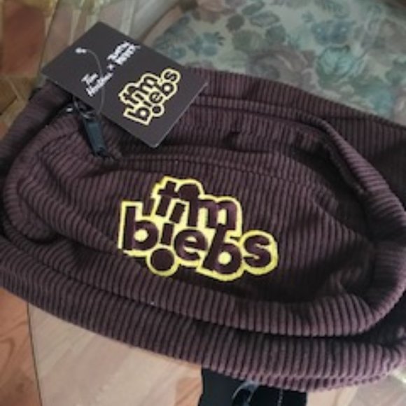 Tim X Biebs - BNWT - Picture 1 of 1